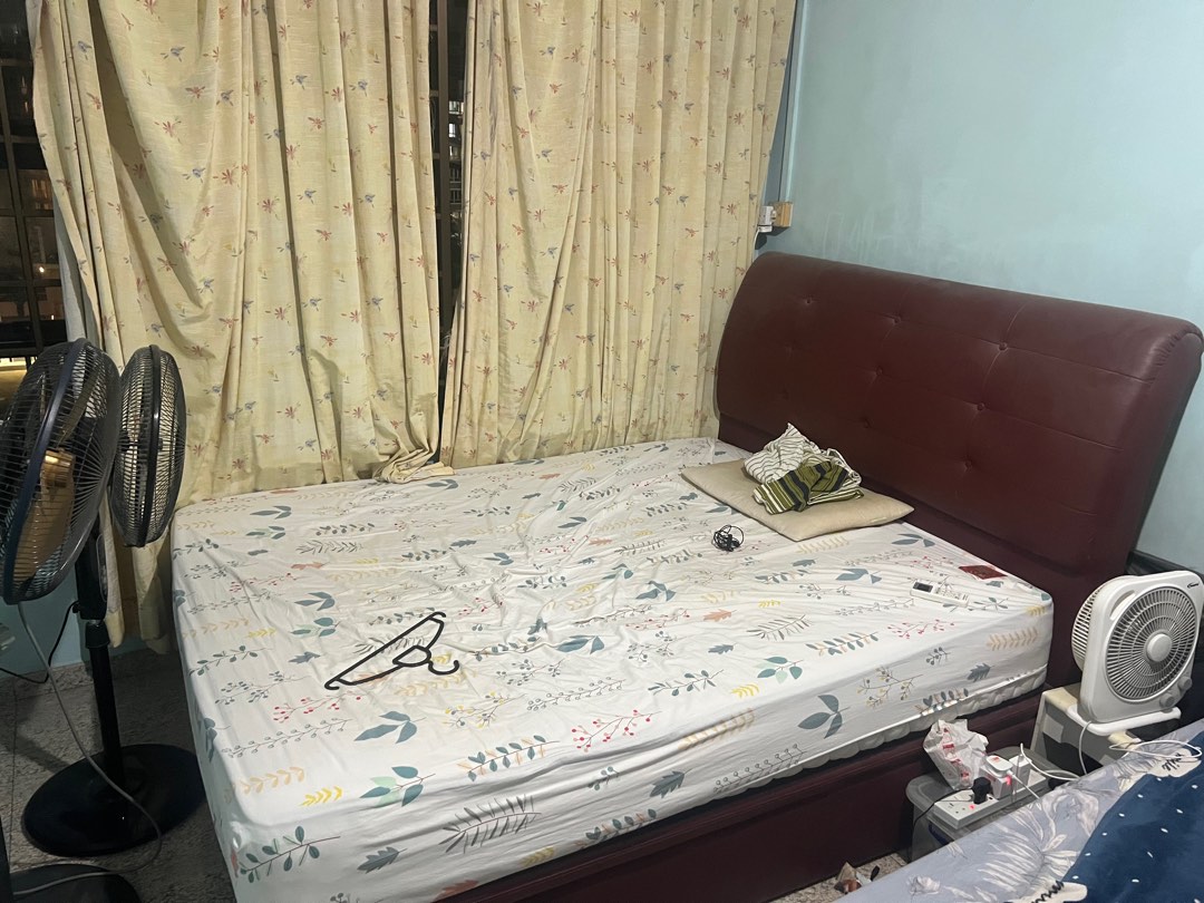 (Category: ) located in . Submitted by karthikly (Listing ID 1385178329, Image 1). Description: .