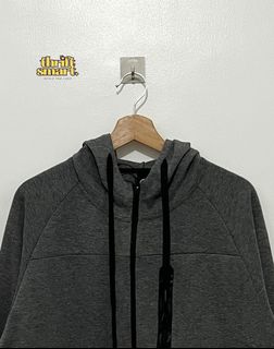 (Category: ) located in . Submitted by thrift.smart (Listing ID 1385121255, Image 1). Description: .