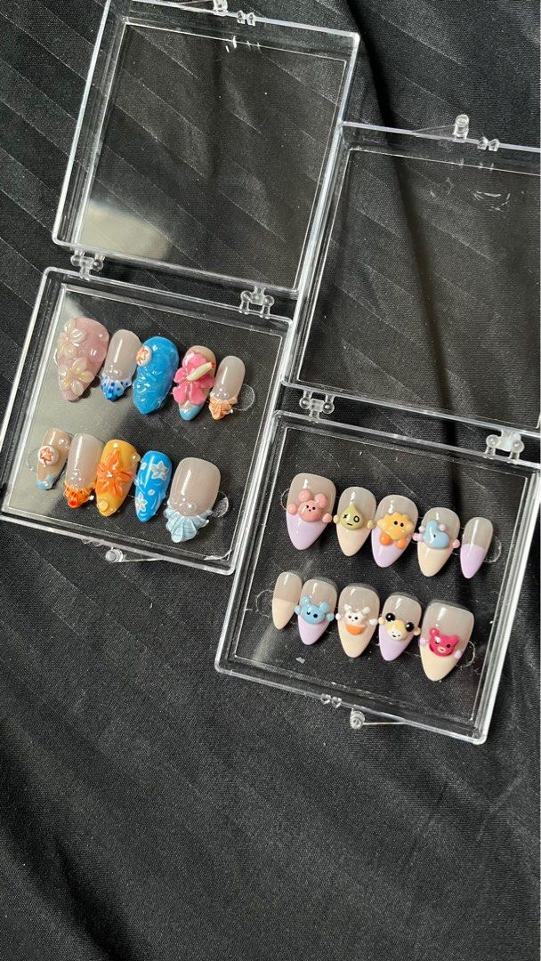 Custom press on nails (Category: Hands & Nails) located in Dasmarinas. Submitted by caitswardrobe (Listing ID 1385143502, Image 3). Description: prices start at ₱250 for plain color sets nail art starts at ₱350 depending on the design set inclusions: acrylic case 2ml nail glue 24 pcs sticky tabs cuticle pusher nail file alcohol tab pls note these are made to order with 3-7 days lead time, we currently do not sell premade sets for more pics/info o