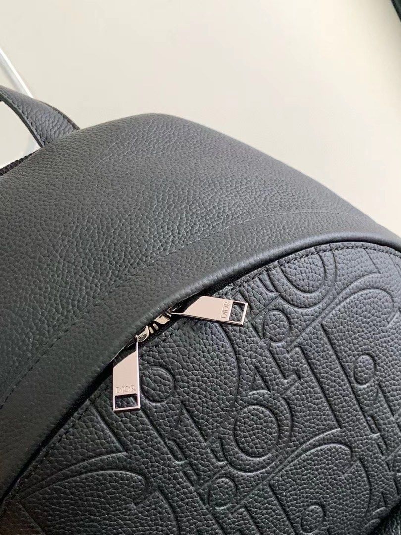 Dior Back Pack Leather (Category: Luxury Bags & Wallets) located in Pasig City. Submitted by wmsbags_2 (Listing ID 1385220235, Image 2). Description: Available❗️ VIP HANDMADE ✅Perfect workmanship ✅Fully hand stitched ✅Fine stamp & Code ✅100% Hardware materials structured ✅Real Leather ✅We do deliver (any) ✅ or meet up ( metro manila area) ✅We shipp all nationwide ✅Complete Inclusion MODE OF PAYMENT 📌CREDIT CARD & Cash accepted 📌Gcash or Bank tr