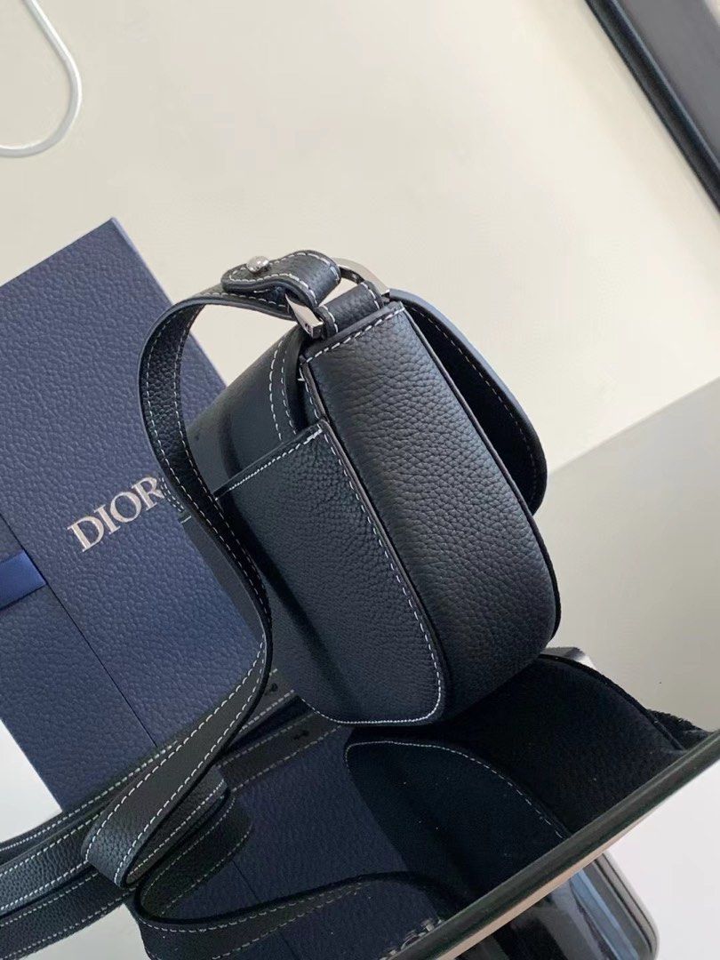 Dior Mini Saddle Messenger Bag with Flap (Category: Luxury Bags & Wallets) located in Pasig City. Submitted by wmsbags_2 (Listing ID 1385185618, Image 2). Description: VIP HANDMADE ✅Perfect workmanship ✅Fully hand stitched ✅Fine stamp & Code ✅100% Hardware materials structured ✅Real Leather ✅We do deliver (any) ✅ or meet up ( metro manila area) ✅We shipp all nationwide ✅Complete Inclusion MODE OF PAYMENT 📌CREDIT CARD & Cash accepted 📌Gcash or B