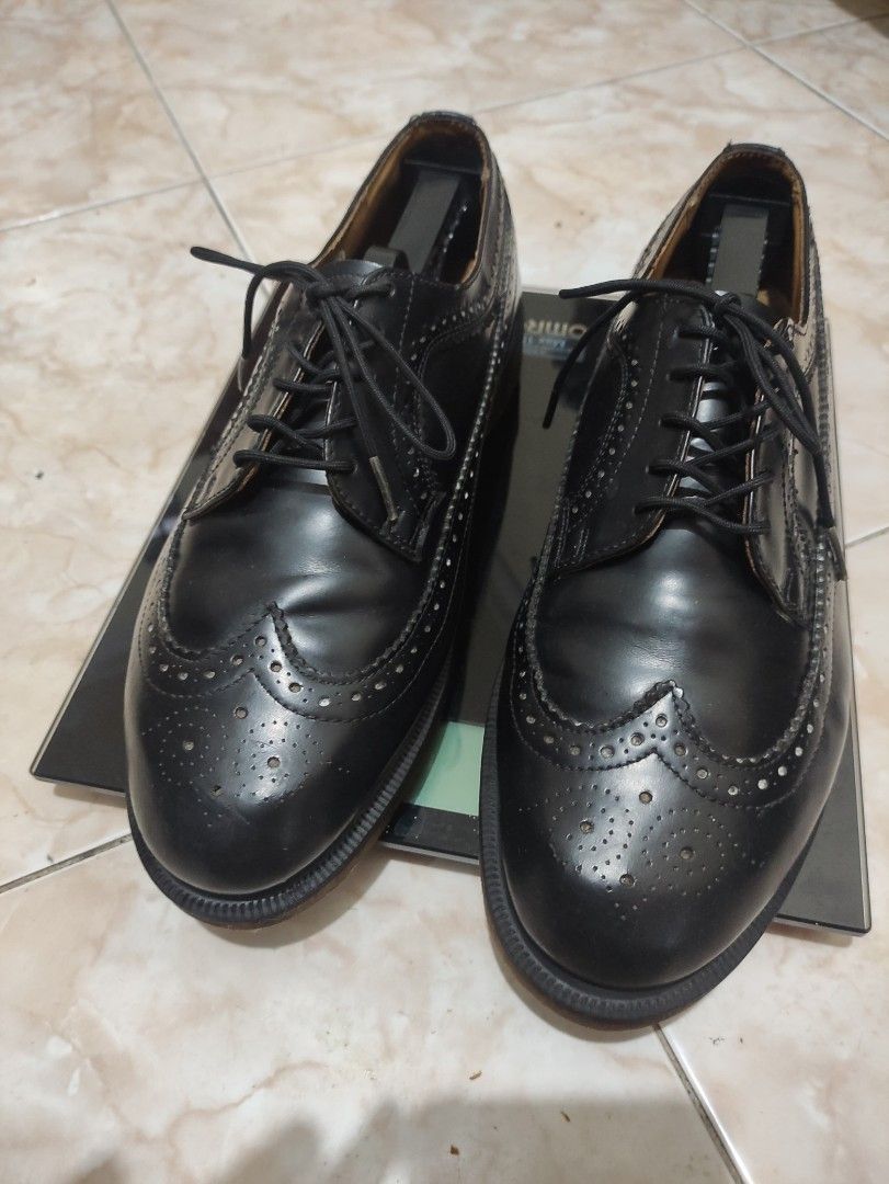 Dr Martens Docmart 3989 Brogue Wingtip Black Smooth Original like ...