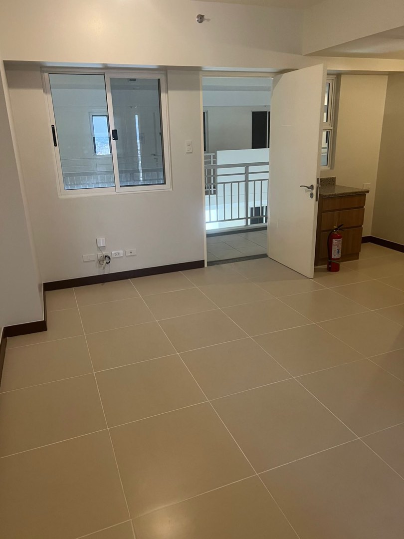 (Category: ) located in . Submitted by moveglobalrealty_ken (Listing ID 1385118290, Image 1). Description: .