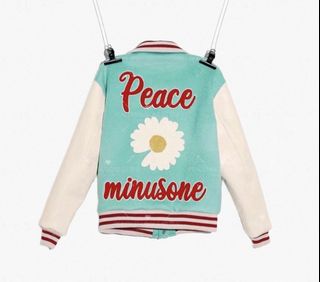 (Category: ) located in . Submitted by shopshopbuybuy. (Listing ID 1374901118, Image 1). Description: .