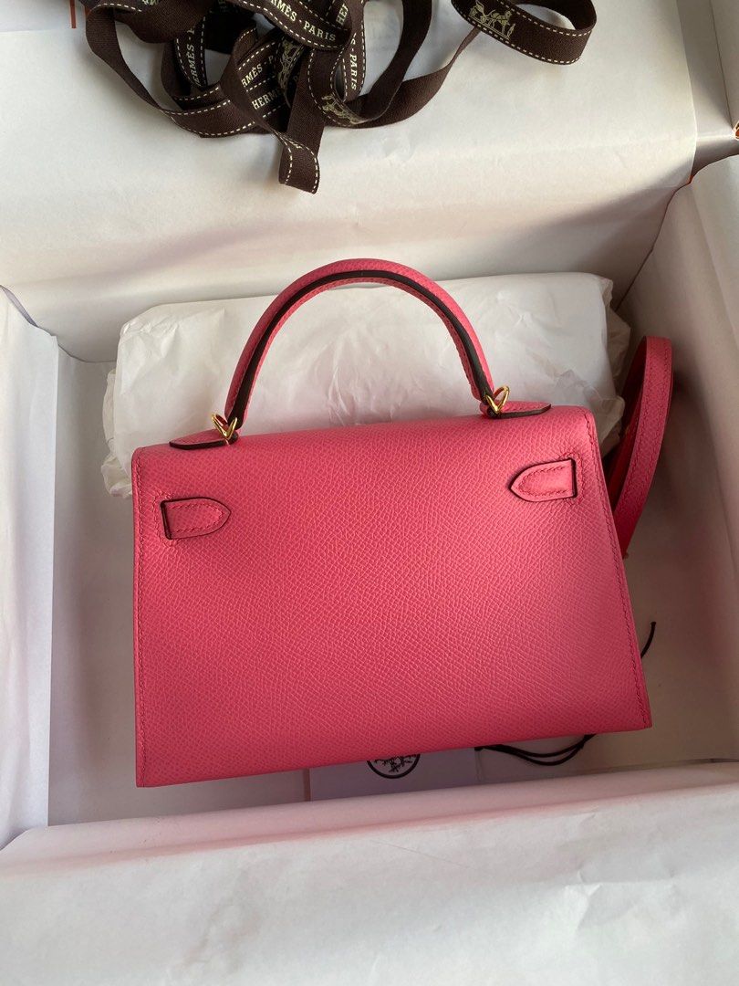 Hermes Kelly Mini 19cm Ghw (Category: Luxury Bags & Wallets) located in Pasig City. Submitted by wmsbags_2 (Listing ID 1385216331, Image 2). Description: Available❗️ VIP HANDMADE ✅Perfect workmanship ✅Fully hand stitched ✅Fine stamp & Code ✅100% Hardware materials structured ✅Real Leather ✅We do deliver (any) ✅ or meet up ( metro manila area) ✅We shipp all nationwide ✅Complete Inclusion MODE OF PAYMENT 📌CREDIT CARD & Cash accepted 📌Gcash or Ban