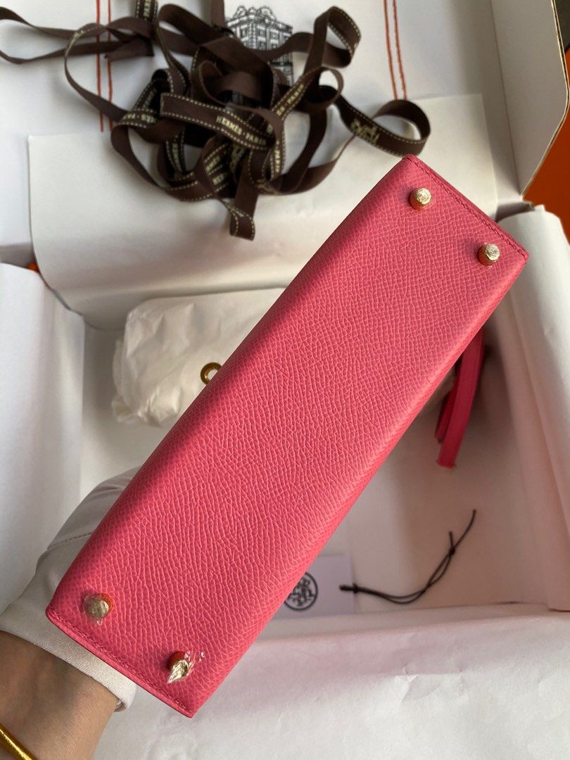 Hermes Kelly Mini 19cm Ghw (Category: Luxury Bags & Wallets) located in Pasig City. Submitted by wmsbags_2 (Listing ID 1385216331, Image 3). Description: Available❗️ VIP HANDMADE ✅Perfect workmanship ✅Fully hand stitched ✅Fine stamp & Code ✅100% Hardware materials structured ✅Real Leather ✅We do deliver (any) ✅ or meet up ( metro manila area) ✅We shipp all nationwide ✅Complete Inclusion MODE OF PAYMENT 📌CREDIT CARD & Cash accepted 📌Gcash or Ban