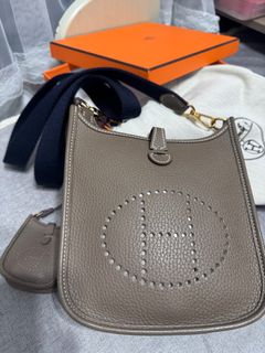 （分類：）位於 。 由 kathycheang 提交（商品編號 1385231536，圖片 1）。簡介： 。