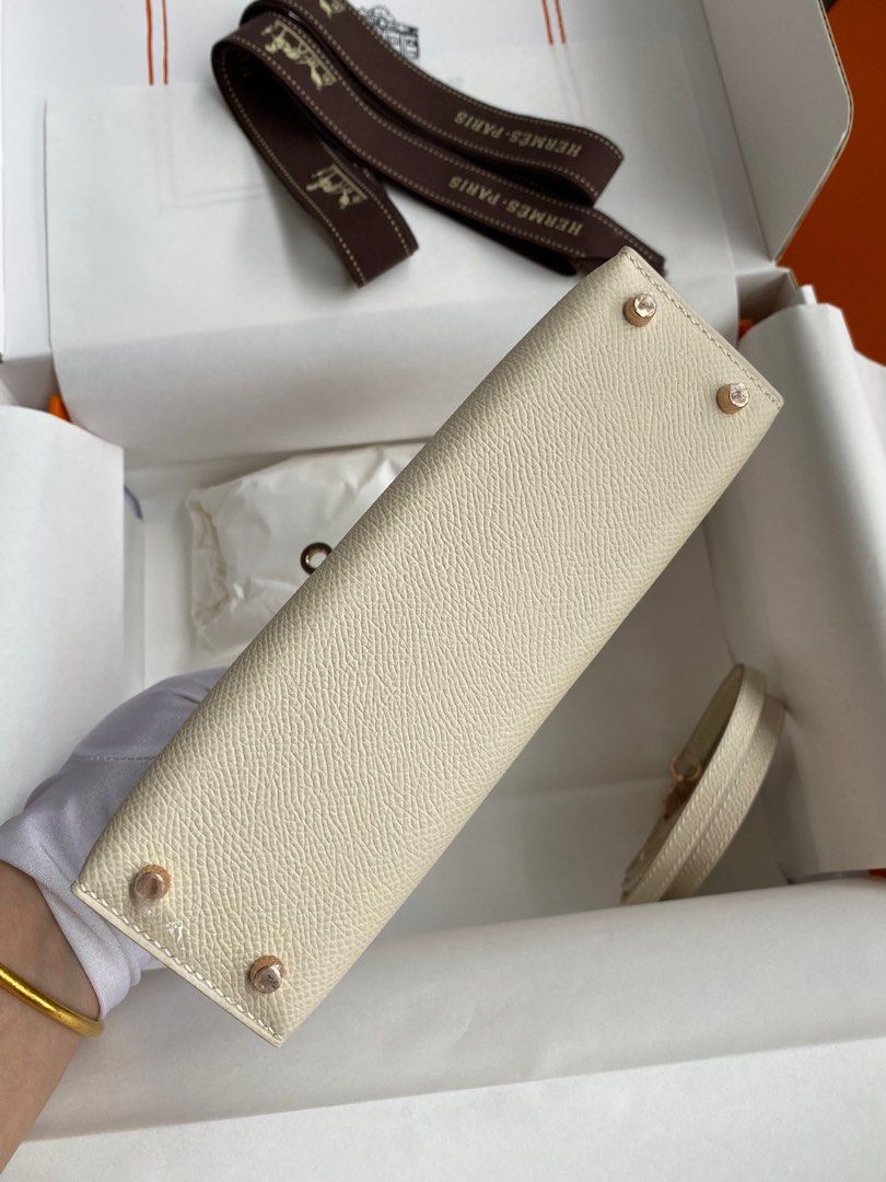 Hermes Mini kelly 19cm Nata Epsom (Category: Luxury Bags & Wallets) located in Pasig City. Submitted by wmsbags_2 (Listing ID 1385215058, Image 3). Description: Available❗️ VIP HANDMADE ✅Perfect workmanship ✅Fully hand stitched ✅Fine stamp & Code ✅100% Hardware materials structured ✅Real Leather ✅We do deliver (any) ✅ or meet up ( metro manila area) ✅We shipp all nationwide ✅Complete Inclusion MODE OF PAYMENT 📌CREDIT CARD & Cash accepted 📌Gcash