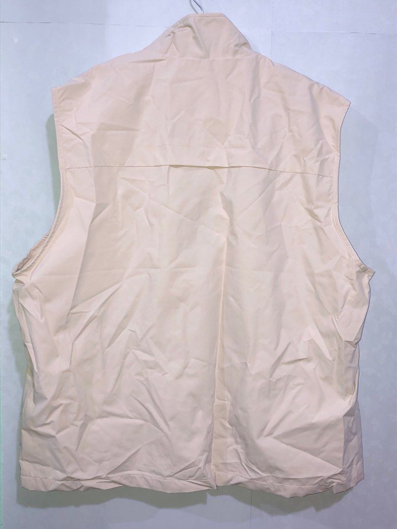 High-Quality Men's Vest Multifunctional Plus Size Mesh Quick-Drying. Size 5XL (Category: Vests) located in Pasig City. Submitted by dnc.onlineshop (Listing ID 1385181375, Image 3). Description: .