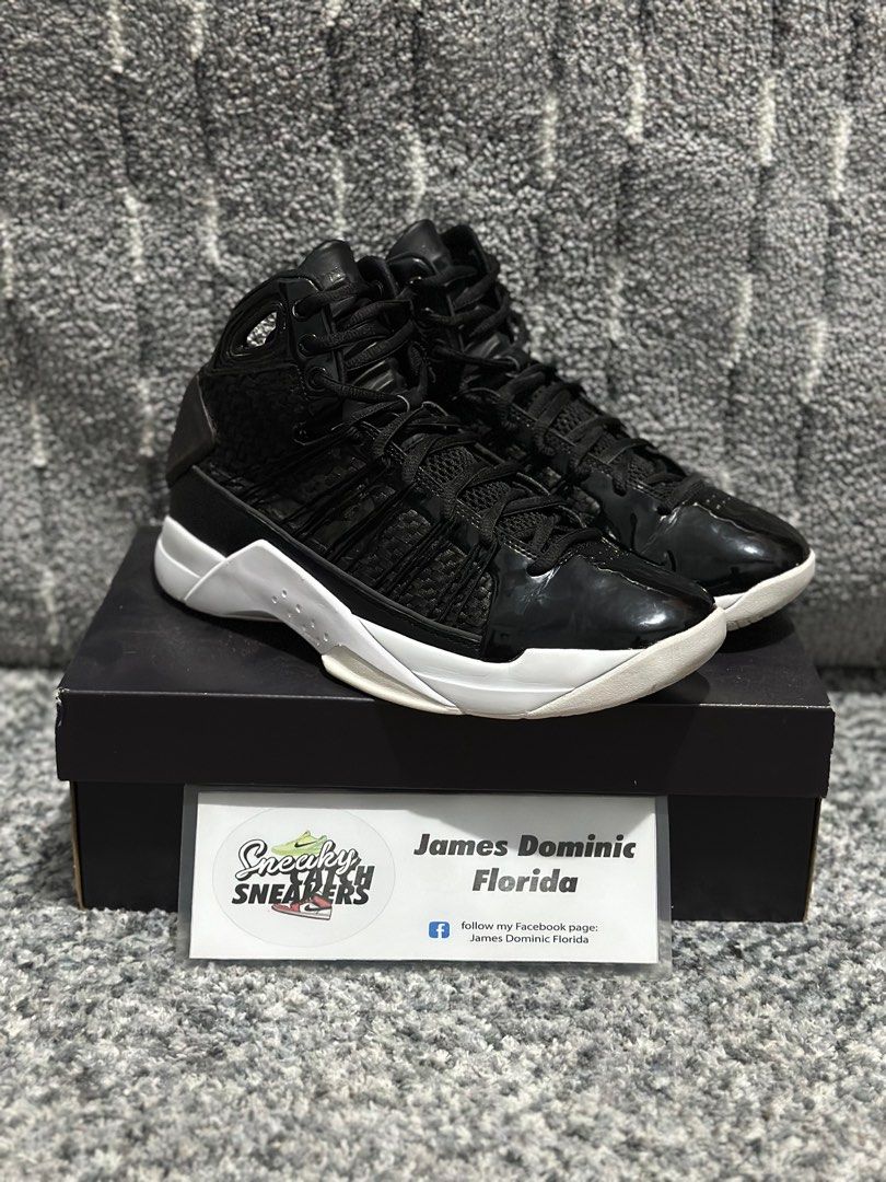 Nike Hyperdunk Lux (Category: Sneakers) located in Lapu-Lapu City. Submitted by jamesflorida0007 (Listing ID 1385074681, Image 2). Description: Hyperdunk Lux Size 8.5 In excellent condition Sign of use No sole separation Rare pair Original/Authentic Check detailed pic to appreciate the shoes For 2,700 only❗️ (Free shipping door to door) Pay now, Ship later ❌AutoPass COD/COP 💸MOP: Gcash/BPI 📦 Courier: Jrs express (2-3 days) Can ship nationwide �