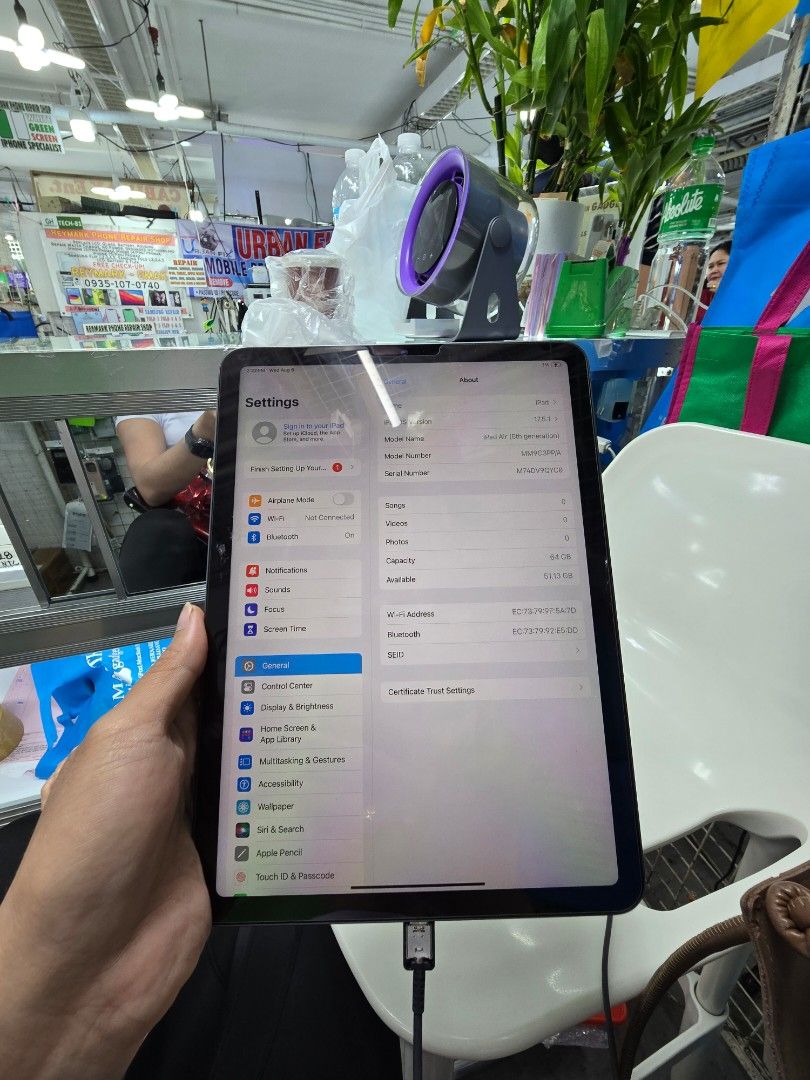 Ipad Air 5 64gb Wifi Only (Category: iPad) located in Manila. Submitted by lenweltong05295 (Listing ID 1385105090, Image 3). Description: Ipad Air 5 64gb Wifi Only Secondhand Charger Included Onhand Stock.