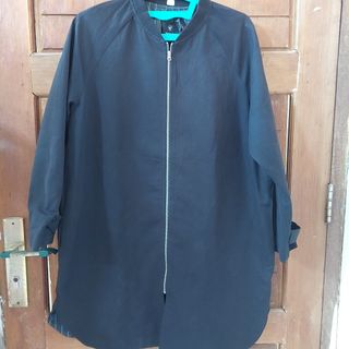 (Kategori: ) berada di . Dikirim oleh preloved_authentic8 (ID iklan 1385188403, Gambar 1). Deskripsi: .