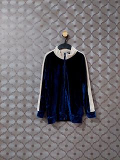 (Kategori: ) berada di . Dikirim oleh amaliaikhs72516 (ID iklan 1385067278, Gambar 1). Deskripsi: .