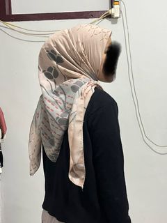 (Kategori: ) berada di . Dikirim oleh talithaaprilla (ID iklan 1385206291, Gambar 1). Deskripsi: .