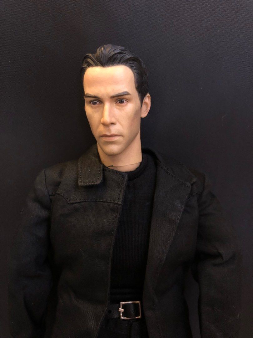 Keanu Reeves (Neo the matrix) (Category: Figurines & Statues) located in Baguio. Submitted by nalyns_unique_finds (Listing ID 1385185424, Image 3). Description: 1:16 scale With weapons and other accessories See photos for details .