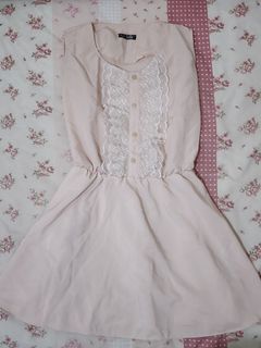 (Kategori: ) berada di . Dikirim oleh preeloved.fits (ID iklan 1385235235, Gambar 1). Deskripsi: .