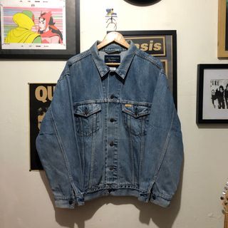 (Category: ) located in . Submitted by ryota88 (Listing ID 1385194485, Image 1). Description: .