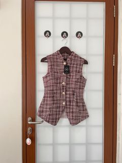 (Kategori: ) berada di . Dikirim oleh mgz.cos (ID iklan 1385068564, Gambar 1). Deskripsi: .