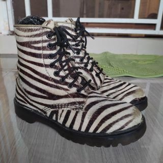 (Kategori: ) berada di . Dikirim oleh branded_2sell (ID iklan 1385057367, Gambar 1). Deskripsi: .
