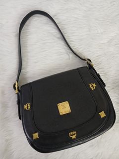 (Category: ) located in . Submitted by f.closet. (Listing ID 1385232322, Image 1). Description: .