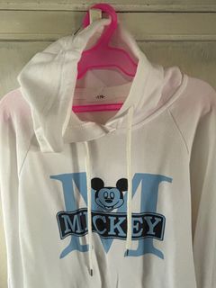 (Category: ) located in . Submitted by cathsclothing (Listing ID 1385054325, Image 1). Description: .
