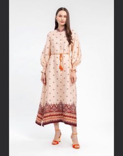 (Kategori: ) berada di . Dikirim oleh dessyamallia (ID iklan 1385154424, Gambar 1). Deskripsi: .