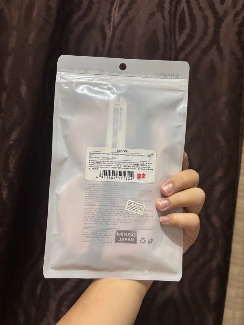 Miniso Eye Mask (Category: Sunglasses & Eyewear) located in Marikina City. Submitted by sam018 (Listing ID 1385165623, Image 2). Description: Miniso Eye Mask 📦 once used ✅ Soft, comfortable, and gentle on the eyes ✅ Perfect for travel, naps, and better sleep ✅ Lightweight & washable 💸 ₱150 only! (declutter sale) 🛍 Meet-up: Marikina area 📬 Shipping via J&T, Lalamove, or Grab (buyer shoulder) 📩 DM me for faster transaction! .