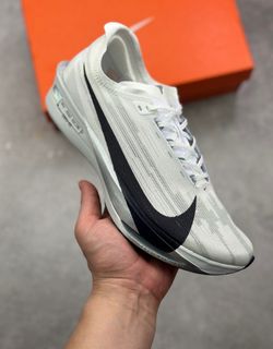 (Category: ) located in . Submitted by khai.uasneakers (Listing ID 1385142763, Image 1). Description: .