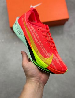 (Category: ) located in . Submitted by khai.uasneakers (Listing ID 1385151845, Image 1). Description: .