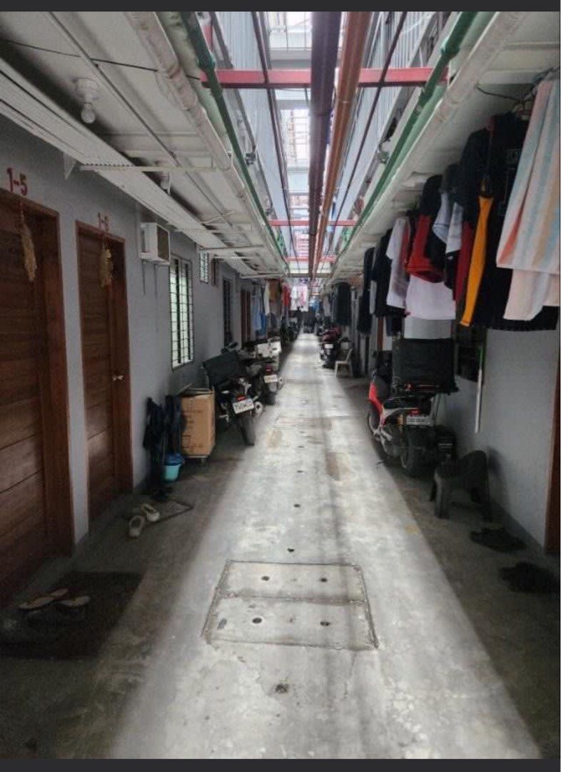 PANGHULO OBANDO BULACAN BLDG BUILDING (Category: House & Lot) located in Pasig City. Submitted by vanityboutique (Listing ID 1385125342, Image 3). Description: PANGHULO ,OBANDO BULACAN BLDG 1) 6months old bldg 2)commercial 3) lot area: 966m2 floor area: 2,400 m2 more or less 4) 3% agent’s commission 5) selling price p125M gross.seller pays the CGT and VAT IF ANY 6) Under the owner’s name 7) diversification to other businesses 8) 5 weeks only tryi