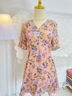 (Kategori: ) berada di . Dikirim oleh gaunmanis (ID iklan 1385189551, Gambar 1). Deskripsi: .