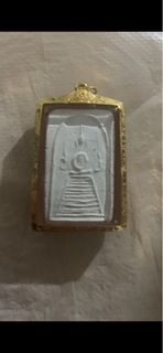 (Category: ) located in . Submitted by opulenceamulets (Listing ID 1385074239, Image 1). Description: .