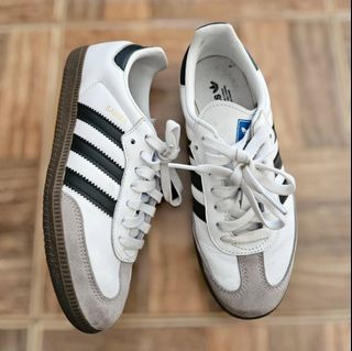 (Kategori: ) berada di . Dikirim oleh cmbrand_authentic (ID iklan 1385116532, Gambar 1). Deskripsi: .