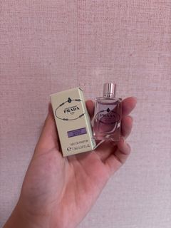 由 camilia62525 (刊登 ID 1385179597，圖片 1) 提交，位於 的 (類別：)，說明：。