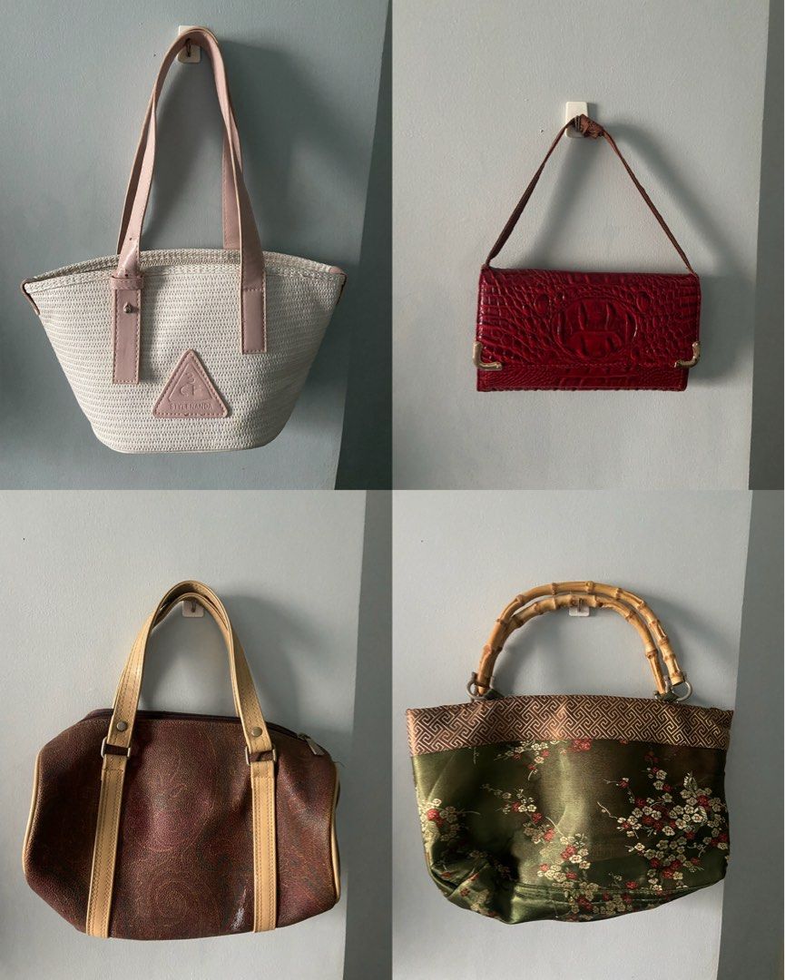 Preloved Bags (Take all) (Category: Tote Bags) located in Cebu City. Submitted by decluttering4space (Listing ID 1385142307, Image 1). Description: .