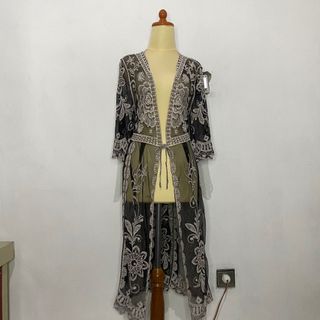 (Kategori: ) berada di . Dikirim oleh peachwear.id (ID iklan 1385123599, Gambar 1). Deskripsi: .