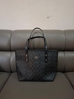 (Kategori: ) berada di . Dikirim oleh jshop_preloved (ID iklan 1385054385, Gambar 1). Deskripsi: .