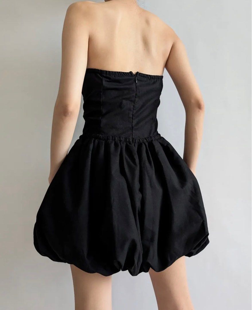 Pretty Little Thing black bubble dress (Category: Dresses) located in Alangalang. Submitted by byeeestuff (Listing ID 1385057214, Image 2). Description: Brand new but no more tag coz i washed it na. So it’s ready to wear na. Fits medium-large.