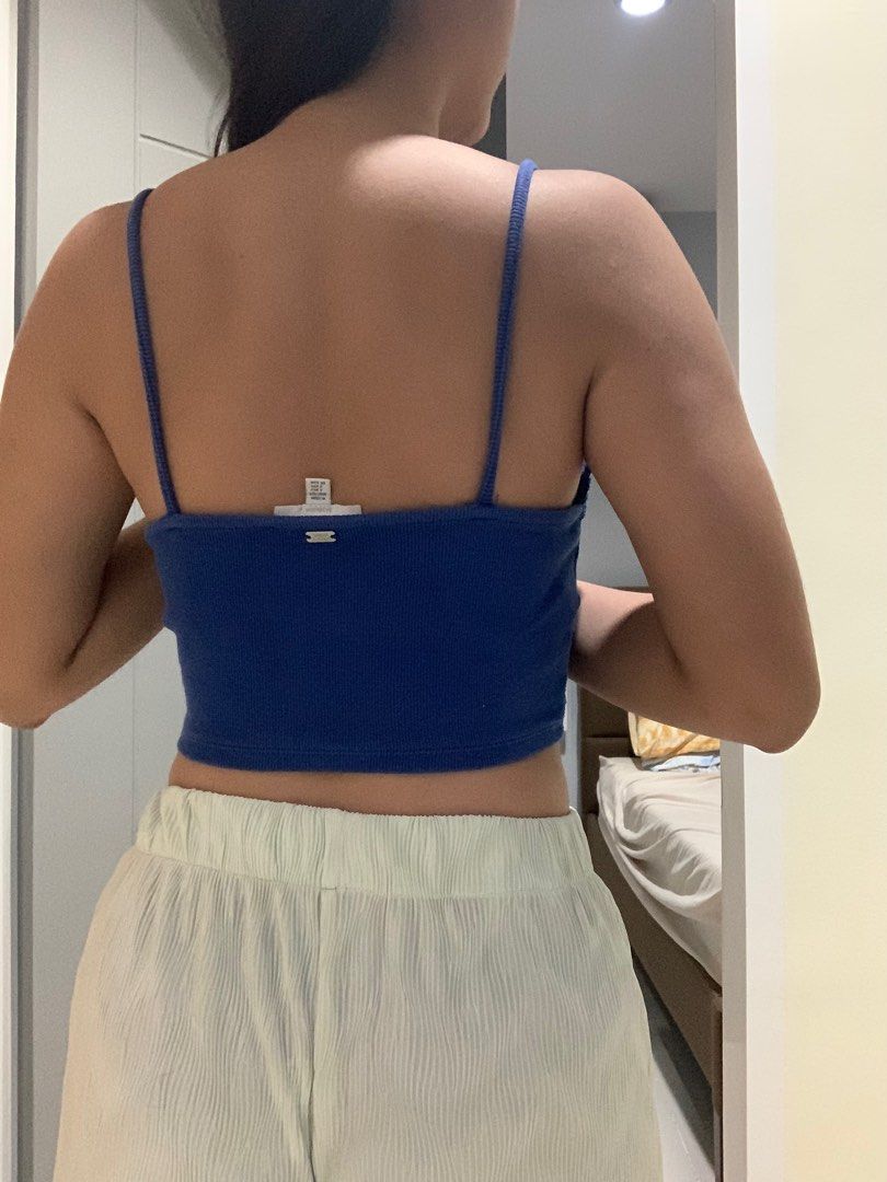 Pull&Bear Pacific Republic Collection (Category: Sleeveless) located in Cebu City. Submitted by declutter_ysh (Listing ID 1385176055, Image 3). Description: .