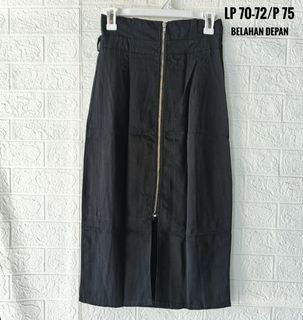 (Kategori: ) berada di . Dikirim oleh aurorafashionstuff (ID iklan 1385100794, Gambar 1). Deskripsi: .