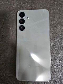 （分類：）位於 。 由 mrcyrusng 提交（商品編號 1385238629，圖片 1）。簡介： 。