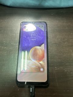 由 second_hand_smartphone (刊登 ID 1385146584，圖片 1) 提交，位於 的 (類別：)，說明：。