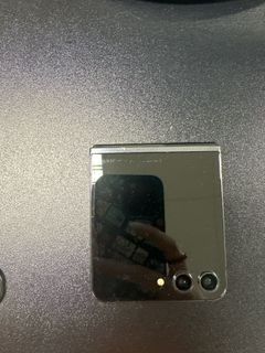 （分類：）位於 。 由 charcharlot 提交（商品編號 1385131922，圖片 1）。簡介： 。