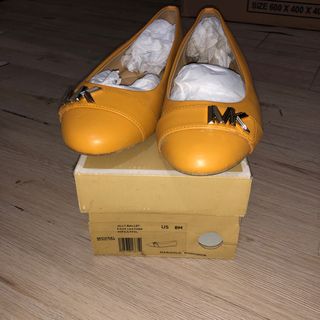 (Kategori: ) berada di . Dikirim oleh ladymerhanny11 (ID iklan 1385149967, Gambar 1). Deskripsi: .