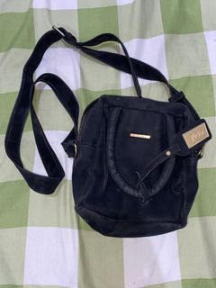 (Kategori: ) berada di . Dikirim oleh noonaneno (ID iklan 1385206232, Gambar 1). Deskripsi: .