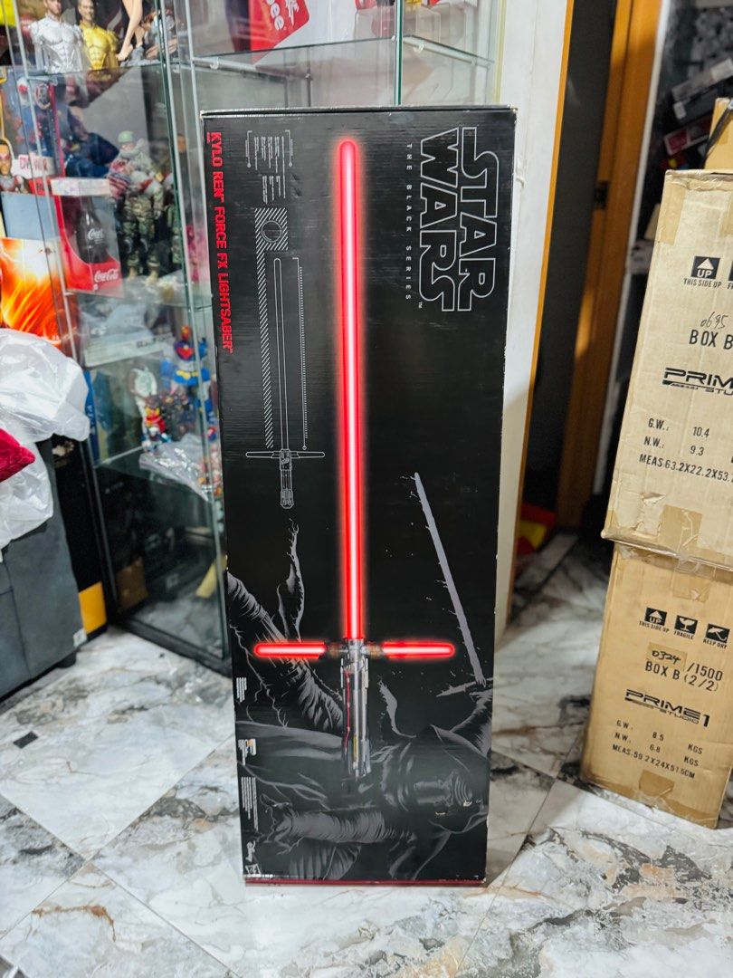 Starwars Kylo-Ren LightSaber 1:1 Scale (Category: Western Merchandise) located in Pasay City. Submitted by superman_991 (Listing ID 1385229513, Image 1). Description: Starwars Kylo-Ren LightSaber by:Hasbro Life Size 1:1 Scale Bib: in Very Good Condition Working light ✔️ Working Sound effects ✔️ slight yellowish sa other side ng Dulo ng saber Pero in the other Side all good di kita oag nakatalikod at pag open lights d mo iindahin. Php 8999 Only Lo