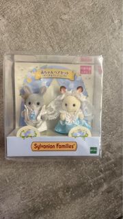 (Category: ) located in . Submitted by tae.shop (Listing ID 1385218052, Image 1). Description: .