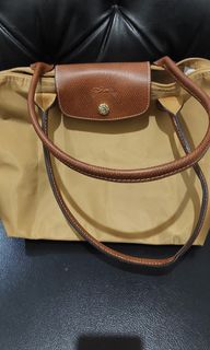 (Kategori: ) berada di . Dikirim oleh nittadewif13938 (ID iklan 1385214557, Gambar 1). Deskripsi: .