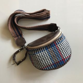 (Kategori: ) berada di . Dikirim oleh prelovednyamesaa (ID iklan 1385201989, Gambar 1). Deskripsi: .