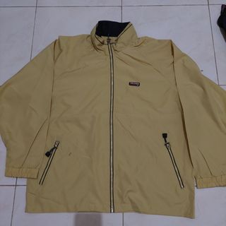 (Kategori: ) berada di . Dikirim oleh preloved_authentic8 (ID iklan 1385185209, Gambar 1). Deskripsi: .